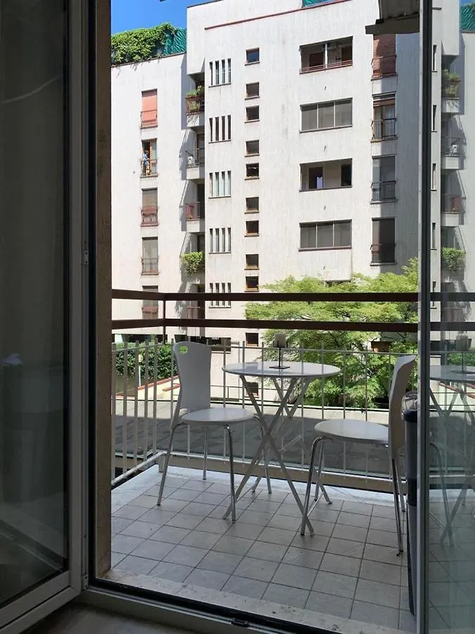 Apartment My Petite Maison Milan Italy